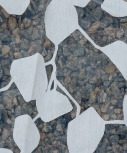 Bilden visar Retrotextil Almedahls – Gardinlängder transparenta voile detalj